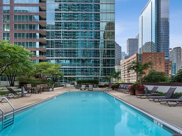 505 N McClurg Ct #2501 — Photo 21