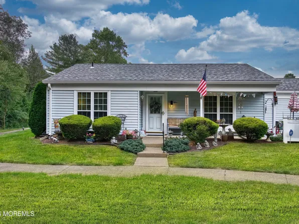 483A Winfield Court, Manchester, NJ 08759