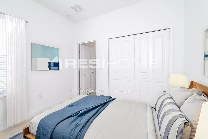 1209 Atlantic Ct — Photo 8