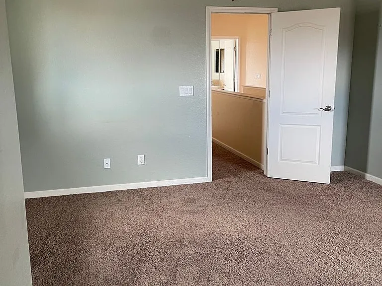 1746 Olive Branch Ct — Photo 16