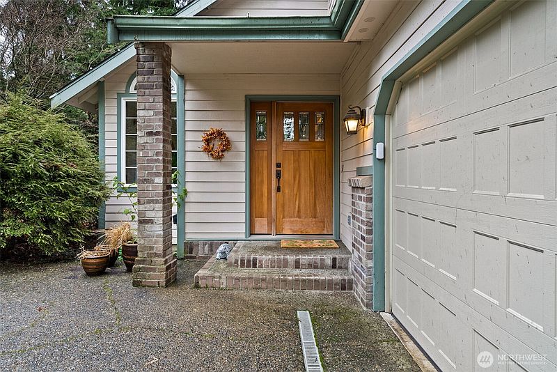 2nd image of 710 Z Street Se