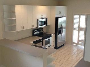 3275 N 36th Ave, Hollywood, FL 33021