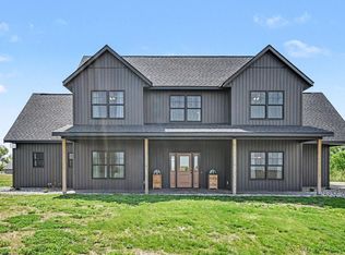 19347 Lake Volney Cir, Le Center, MN 56057