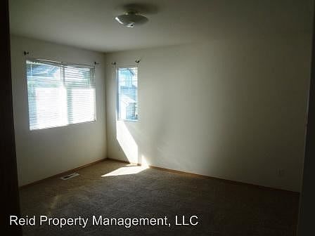 5th image of 9632 Sea Scape Ln NW