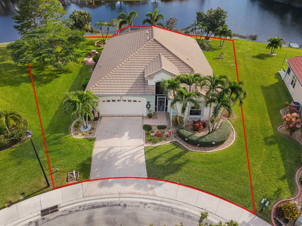 571 SW Spring Hill Point, Port St Lucie, FL 34986