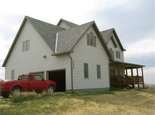 20452 Green Grass Rd, Pierre, SD 57501