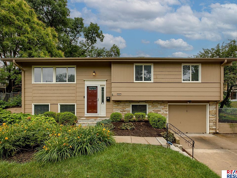 1st image of 13411 Hickory Cir