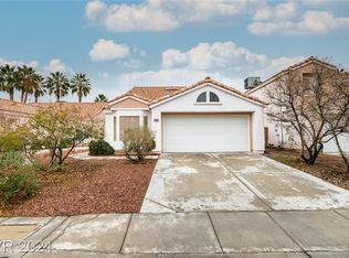 1690 Garden Path Ct, Las Vegas, NV 89119