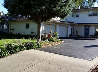 3113 S 57th Cir, Omaha, NE 68106