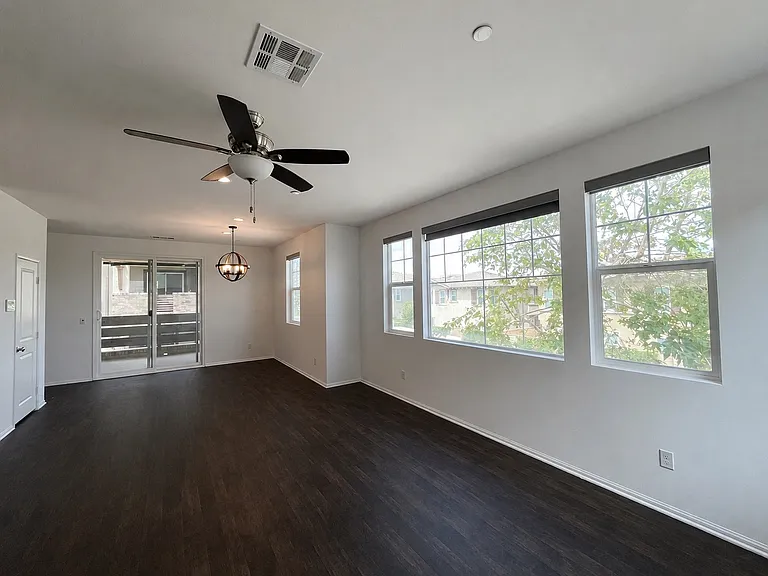 12170 Chorus Dr — Photo 8
