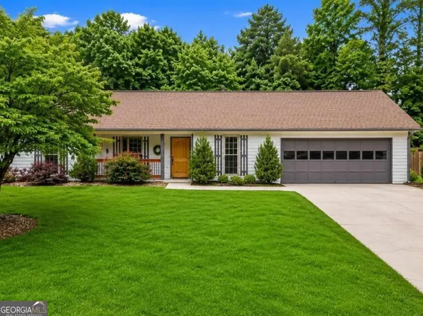 330 Monivea Ln, Roswell, GA 30075