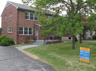 7044 Clayton Rd, Saint Louis, MO 63117