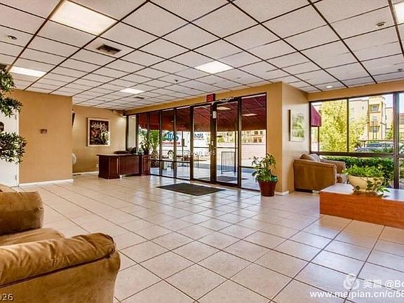 5th image of 3930 University Center Dr APT 305