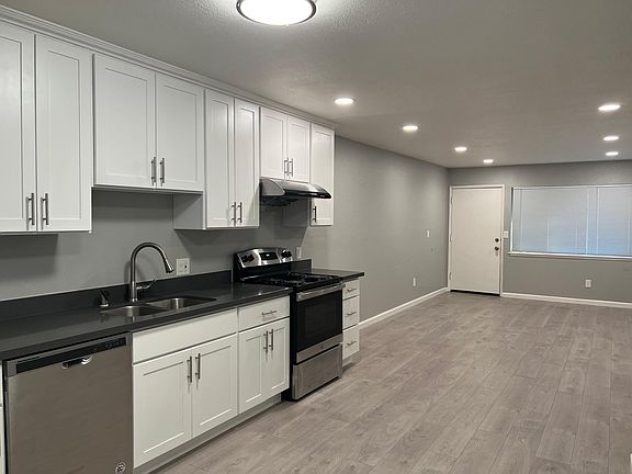 5th image of 664 Grand Fir Ave #3