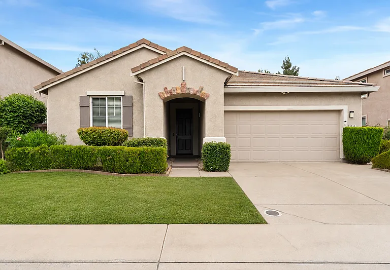 8532 Hawley Way — Photo 1