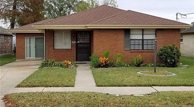 1st image of 1021 N Woodlawn Ave