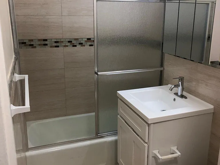 44-30 Douglaston Pkwy #4C — Photo 13
