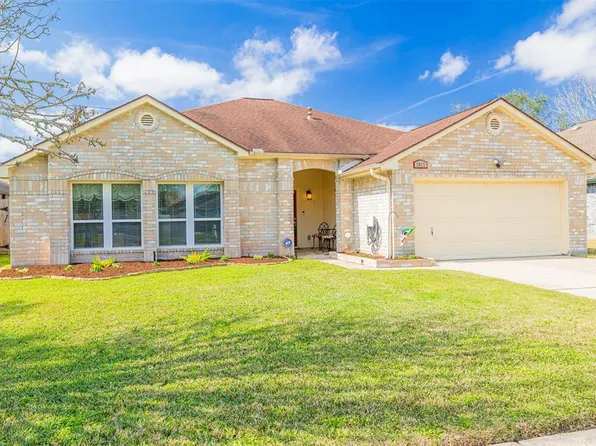 1811 Edinburg Avenue, League City, TX 77573