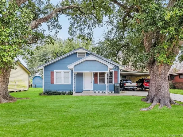 1329 Mitchell St, Lake Charles, LA 70607
