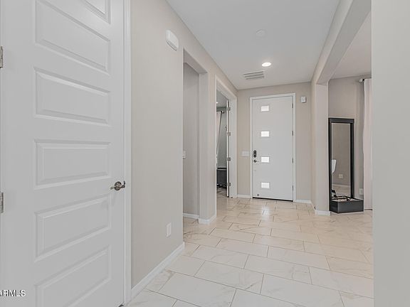 4th image of 2517 E NOVAK Way
