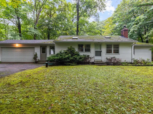 23 Stevenstown Road, Deep River, CT 06417