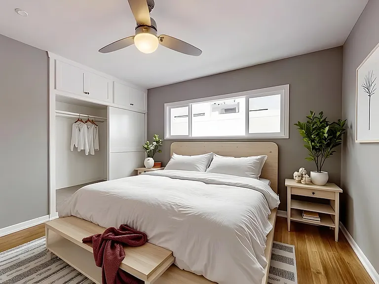 1529 Granville Ave #4 — Photo 5