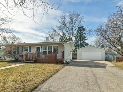 1721 Oakwood Ave, Dekalb, IL, 60115