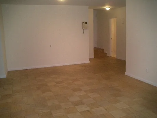 Rented by Citi Habitats | media 18