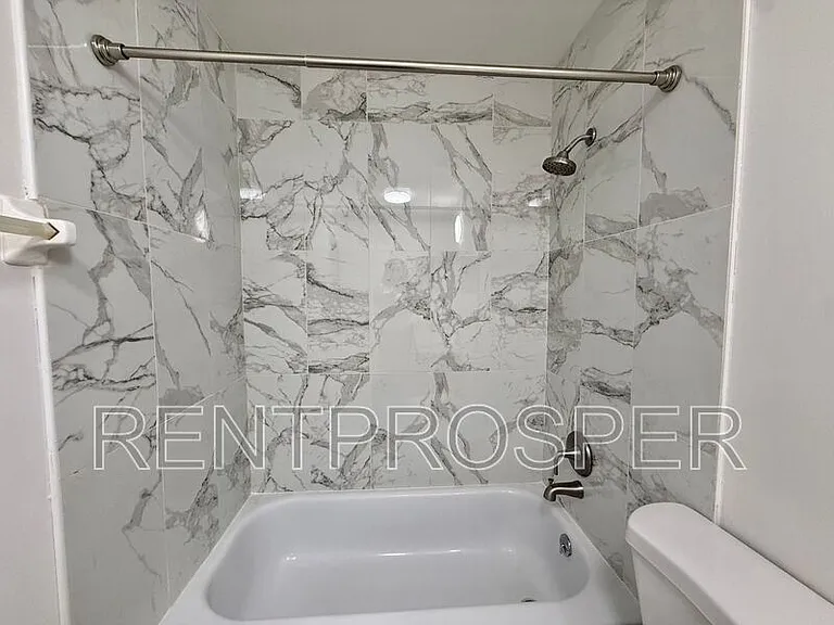 4151 S Semoran Blvd #11 — Photo 10