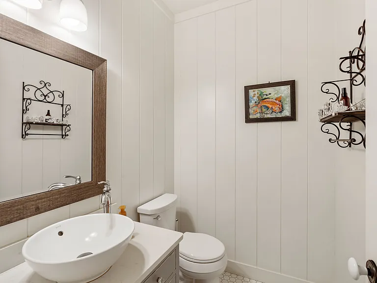 Entry Powder Room