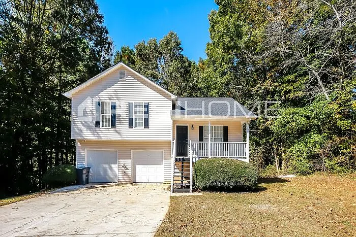 3 bed, 2.0 bath, 1140 sqft, $1,545 — Photo 1