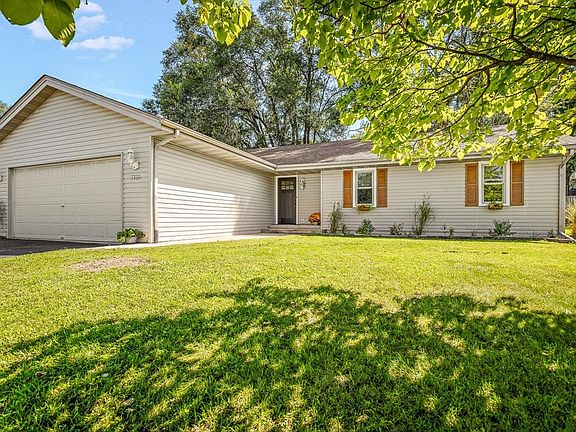 2nd image of 7733 Edwin Ln