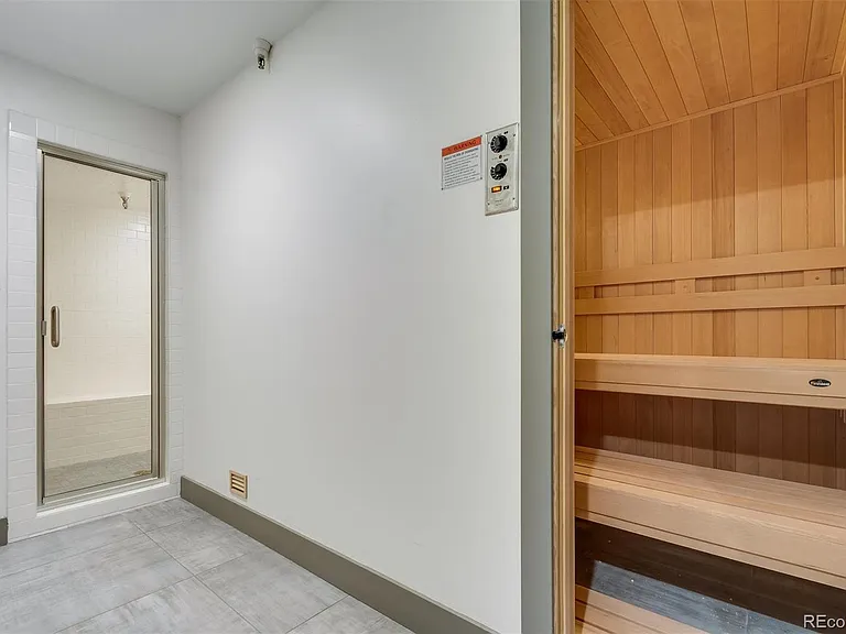 1313 N Williams St #501 — Photo 37