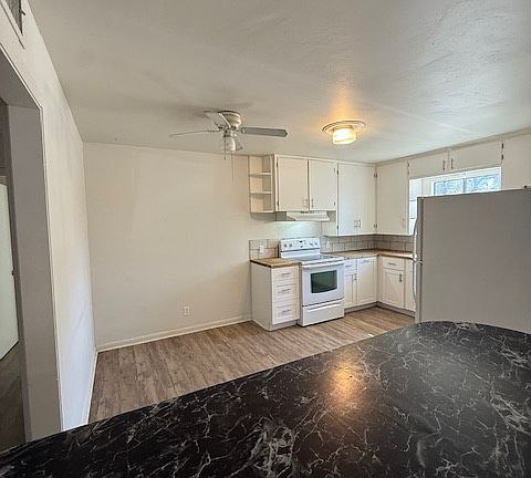 4th image of 406 Leland St