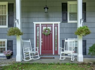 81 Academy St, Califon Boro, NJ 07830