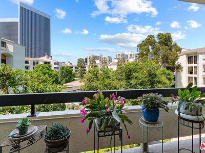 2102 Century Park Ln APT 317, Los Angeles, CA, 90067