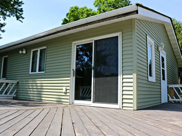 220 Arnold St, Somerset, WI 54025
