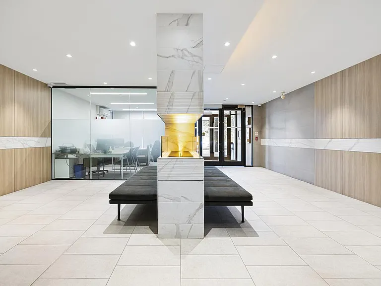 25 Cougar Ct — Photo 1