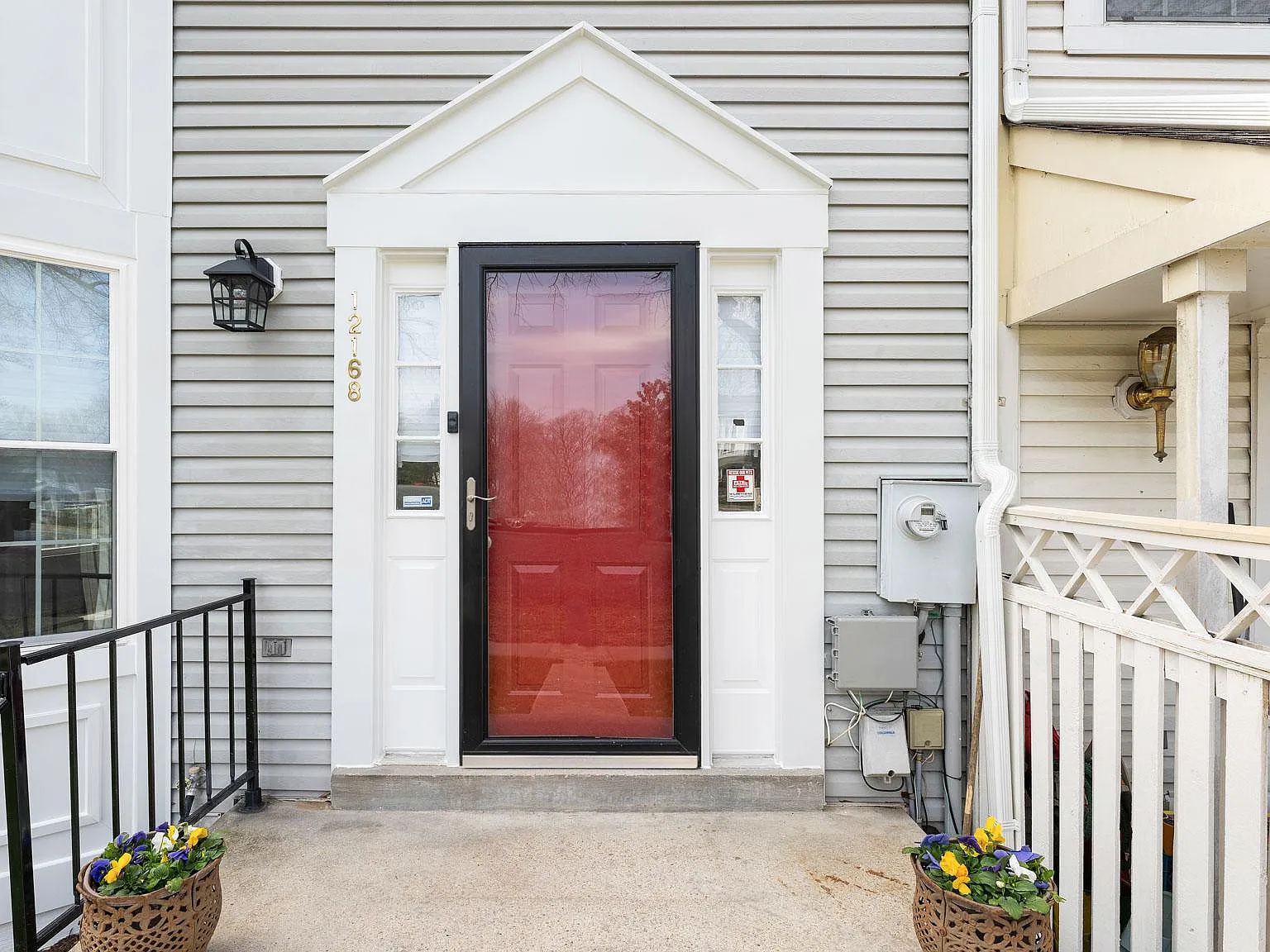 12168 Springwoods Dr — Photo 4