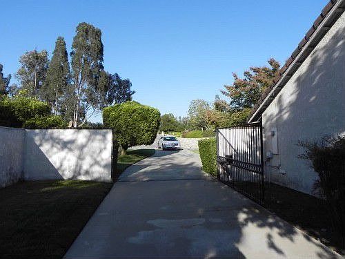 4th image of 3751 Grand Ave
