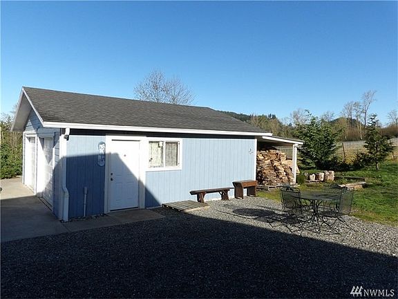 4th image of 8206 Avery Ln