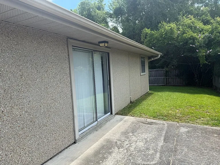 311 Smugglers Ct — Photo 5