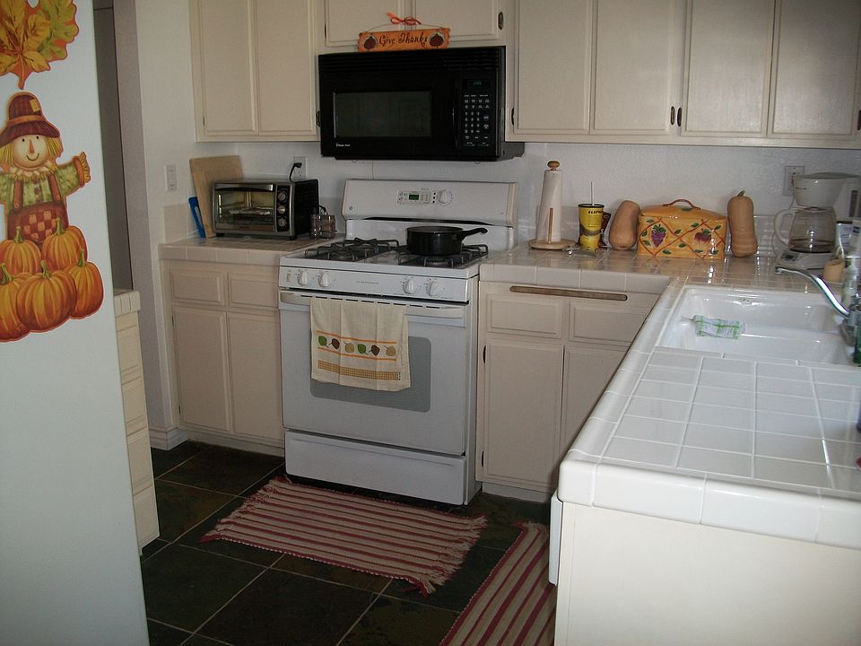 2nd image of 26887 Lightfoot Dr