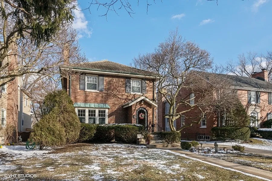 224 Lawndale St photo 1