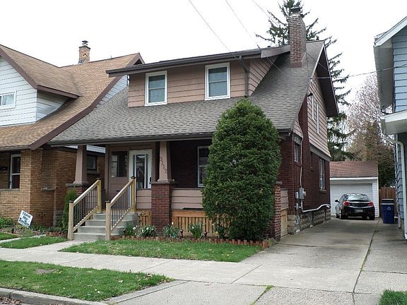 3rd image of 3112 Plum St