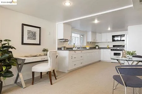 5723 Buena Vista Ave — Photo 2