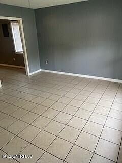 2nd image of 3918 Monterey Dr