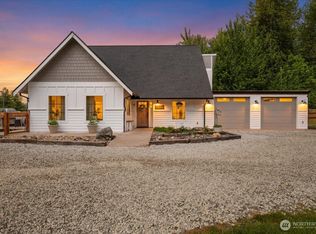 26709 Entwhistle Rd E, Buckley, WA 98321