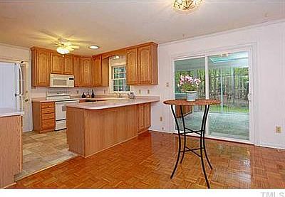 5th image of 2325 New Hope Dr