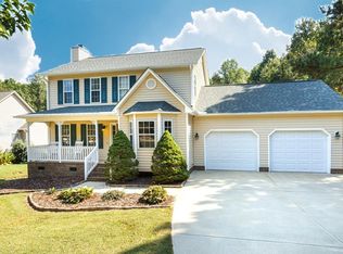 6905 Oviedo Dr, Raleigh, NC 27603